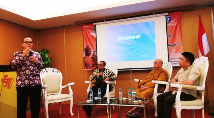 Sekolah Kepemimpinan Buddhis Muda Indonesia adalah langkah awal IN mencetak pemimpin Buddhis nasionalis masa depan.