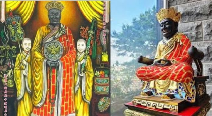 Cho Su Kong adalah seorang bhiksu Mahayana yang berasal dari Anxi Cho Su Kong adalah seorang bhiksu Buddha Mahayana yang berasal dari Anxi