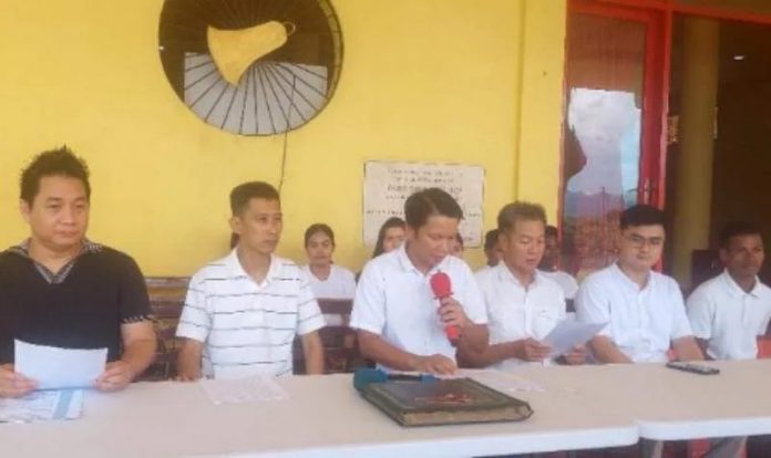 Umat Buddha Maluku tuntut Wilhemus Jawerisa Minta Maaf secara Terbuka