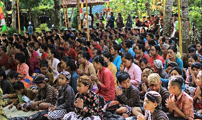 Hamemayu Hayuning Bawono dan Patticasamuppada: Menyulam Buddhadharma dan Kearifan Jawa
