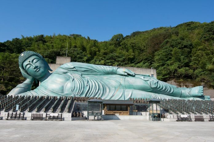 Nanzoin Fukuoka mulai terapkan tarif tiket masuk khusu bagi wisatawan asing sebagai respon atas overtourism di Jepang