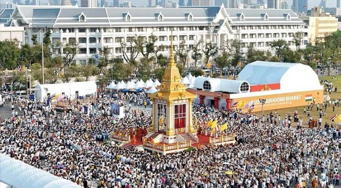 Pameran relik suci Buddha di Vietnam tarik hampir 18 juta pengunjung.
