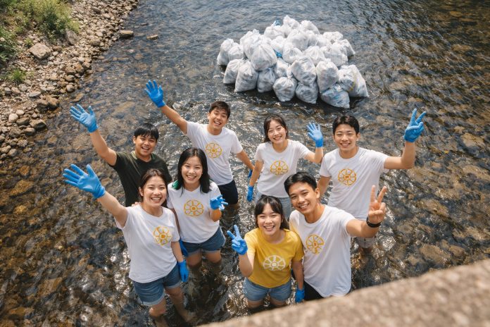 Dana Tanpa Pamrih dari Pahala ke Mahakaruna (Ilustrasi: ChatGPT) Berdana sesungguhnya adalah praktik melepas bukan sekedar urusan pahala. Dana tanpa pamrih adalah praktik yang dianjurkan Buddha.