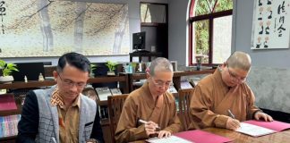 Suasana penandatanganan MoU antara STABN Raden Wijaya dan Fo Guang Shan Tsunglin University.