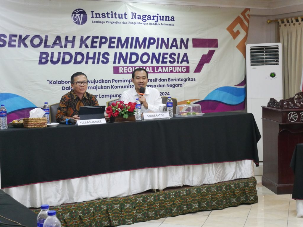 Pembimas Buddha Provinsi Lampung, Sariyono juga hadir sebagai narasumber Sekolah Kepemimpinan Strategis Institut Nagarjuna.