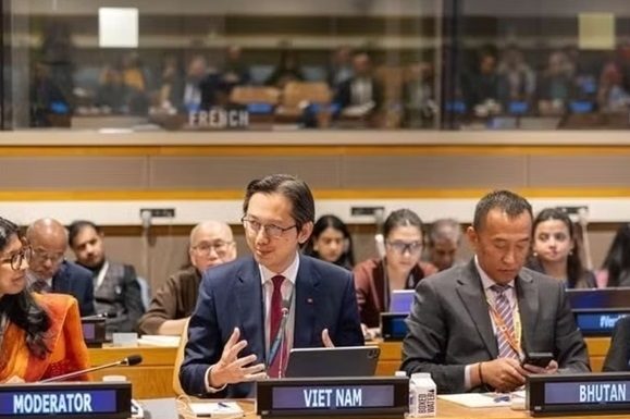 Dalam rangka peringatan Waisak PBB 2026 sebuah diskusi diadakan. Duta besar Vietnam ungkap nilai-nilai Buddhis untuk perdamaian dunia.