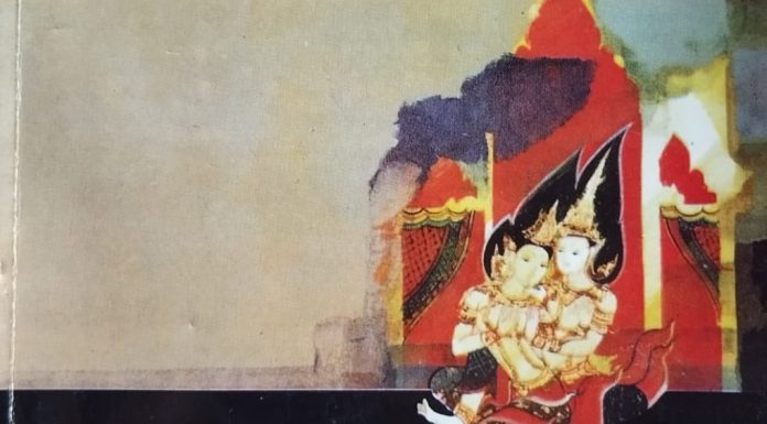 Gus Dur memberikan kata pengantar pada buku Benih Perdamaian Visi Buddhis atas Pembaharuan Masyarakat yang terbit dalam versi Indonesia pada 2002.