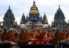 Waisak Candi Sewu diikuti 5.000 Umat Buddha. Diselenggarakan oleh Keluarga Buddhayana Indonesia.